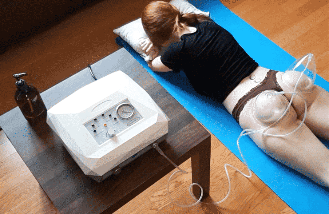 Vacuum breast lift, a popular non-surgical treatment !